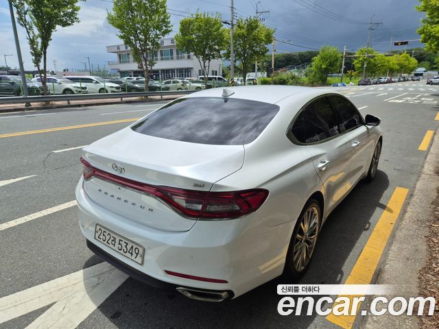 Hyundai Grandeur из Кореи Encar