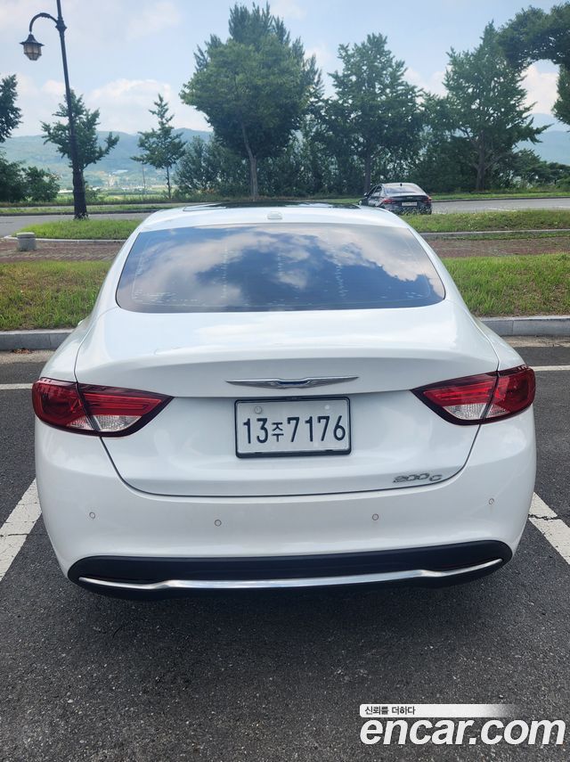 Chrysler 200 из Кореи Encar