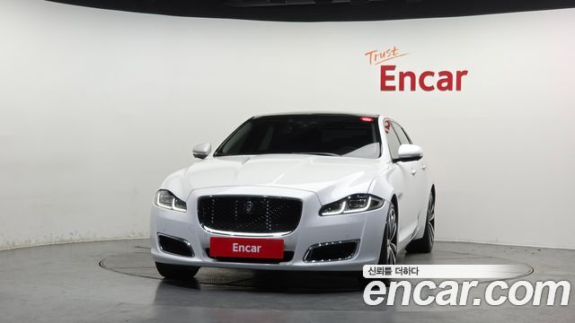 Jaguar XJ из Кореи Encar