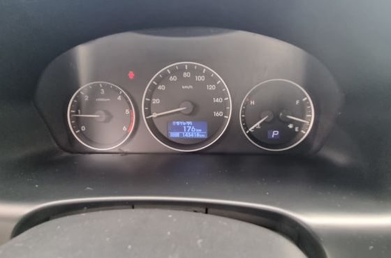 Hyundai Starex 12-Seater Wagon CVX Luxury — пробег 143 000 км — фото 5 из 5