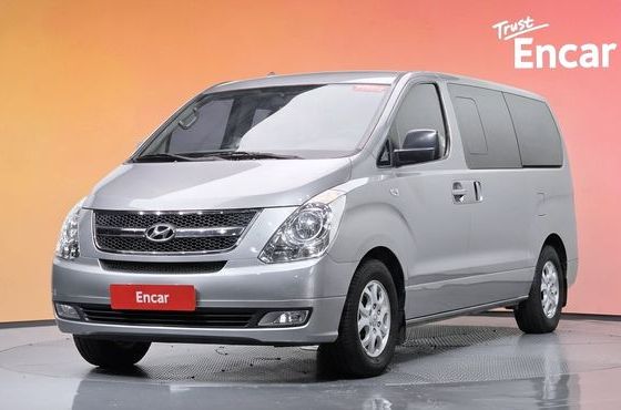 Hyundai Starex 5-Seater VAN CVX Luxury — пробег 180 245 км — фото 1 из 5