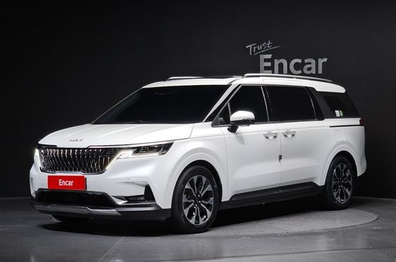 Kia Carnival Gasoline 9-Seater Noblesse — пробег 104 605 км — фото 1 из 5