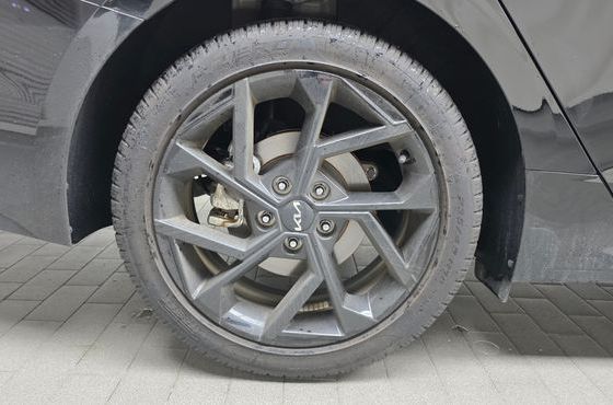 Kia K5 2.0 Signature — пробег 7 220 км — фото 5 из 5