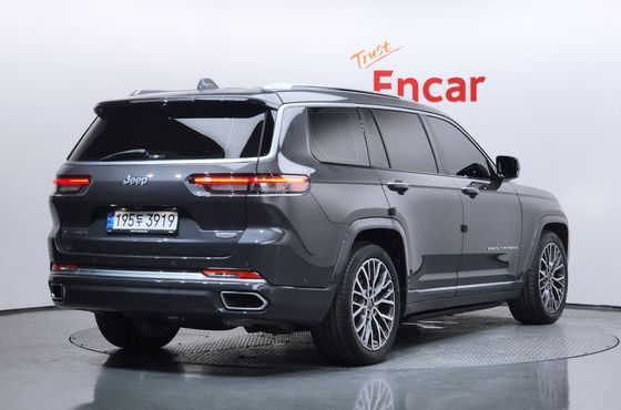 Jeep Cherokee L 3.6 Summit Reserve — пробег 53 857 км — фото 2 из 5