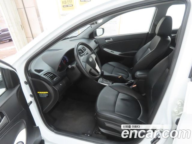 Hyundai Accent 1.4 VVT Smart — пробег 50 000 км — фото 5 из 5