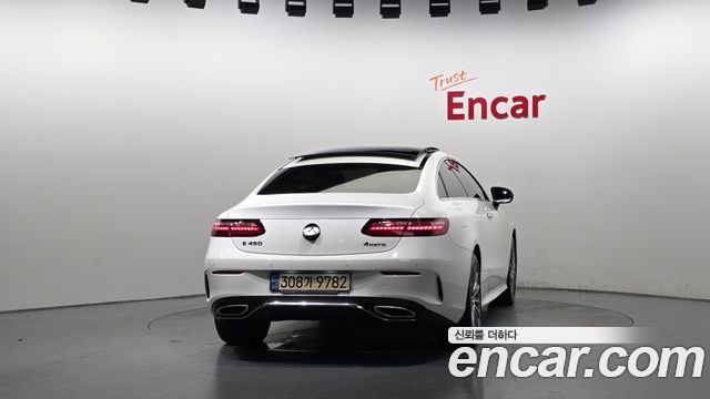 Mercedes-Benz E-Class из Кореи Encar