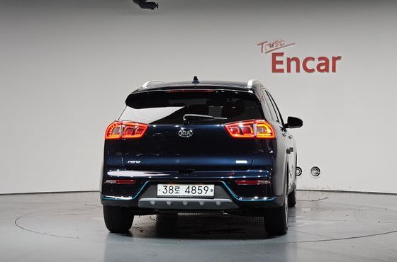 Kia Niro 1.6 Plug-in HEV Noblesse — пробег 121 549 км — фото 4 из 5