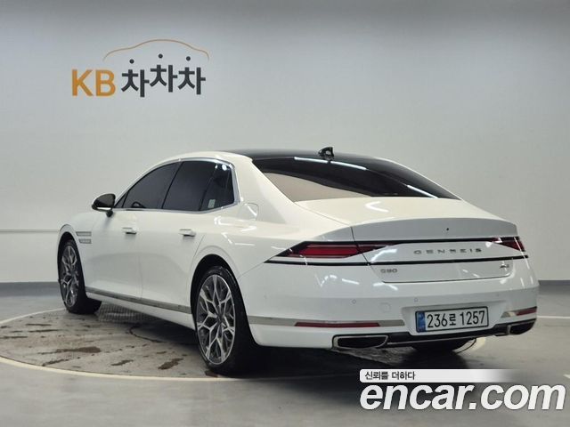 Genesis G90 из Кореи Encar