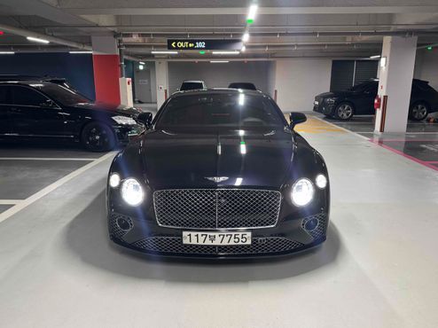 Bentley Continental 4.0 GT — пробег 68 200 км — фото 1 из 5
