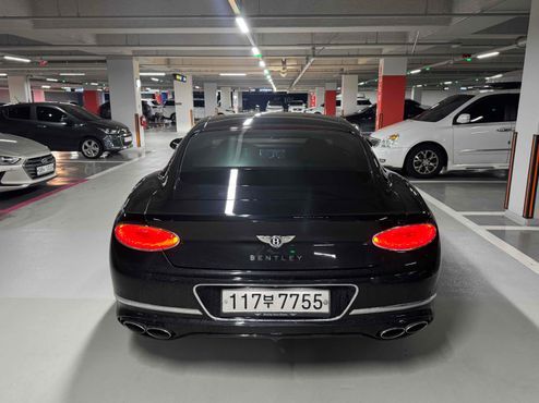 Bentley Continental 4.0 GT — пробег 68 200 км — фото 3 из 5