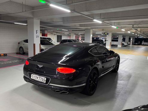 Bentley Continental 4.0 GT — пробег 68 200 км — фото 4 из 5
