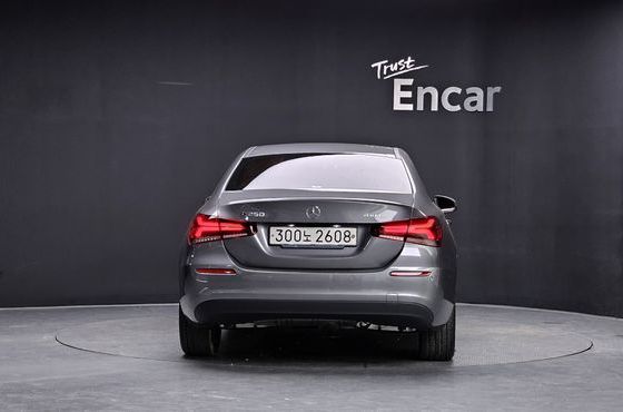 Mercedes-Benz A-Class A250 4MATIC Sedan — пробег 3 264 км — фото 4 из 5