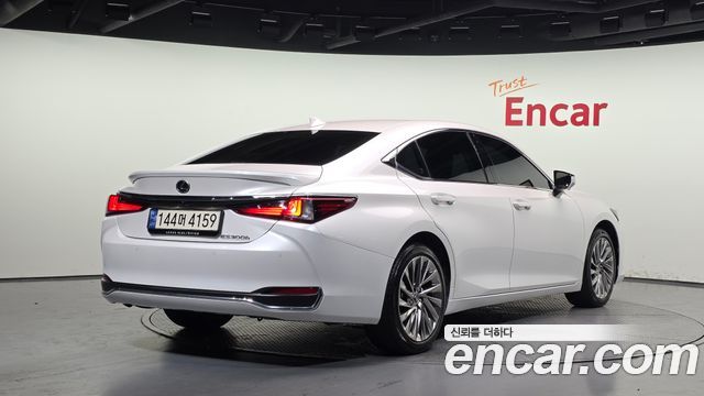 Lexus ES из Кореи Encar