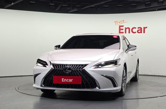 Lexus ES Executive — пробег 105 576 км — фото 3 из 5