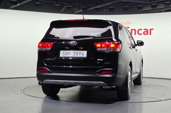 Kia Sorento Diesel 2.0 2WD Luxury — пробег 180 472 км — фото 4 из 5