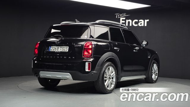 Mini Countryman Classic Plus Launch Pack 2nd Gen — пробег 38 468 км — фото 2 из 5
