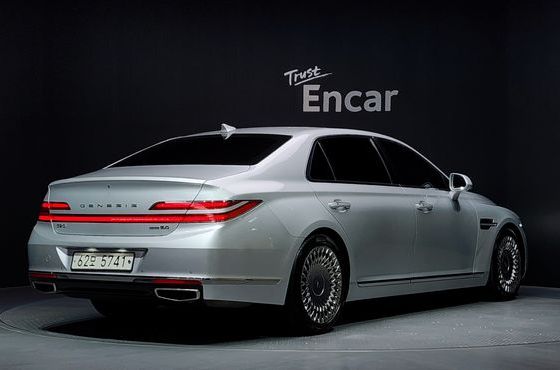 Genesis G90 5.0 AWD Prestige — пробег 253 961 км — фото 2 из 5