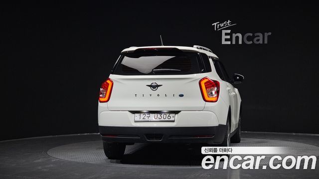 Ssangyong TIBOLI из Кореи Encar