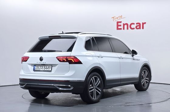 Volkswagen Tiguan 2.0 TDI Prestige — пробег 46 375 км — фото 2 из 5
