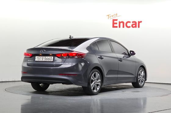 Hyundai AVANTE 1.6 GDI Value Plus — пробег 60 455 км — фото 2 из 5