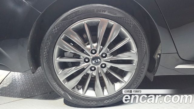 Kia K5 из Кореи Encar