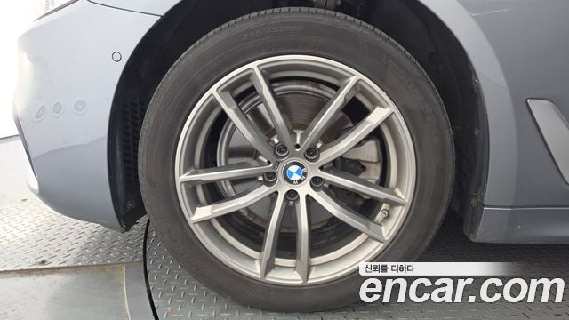 BMW 5-Series из Кореи Encar