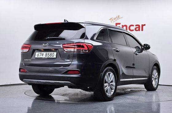 Kia Sorento Diesel 2.0 2WD Prestige — пробег 75 394 км — фото 2 из 5