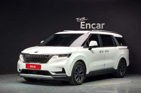 Kia Carnival 11-Seater Prestige — пробег 38 103 км — фото 1 из 5