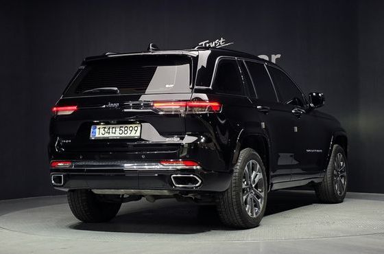 Jeep Cherokee 3.6 Overland — пробег 62 863 км — фото 2 из 5