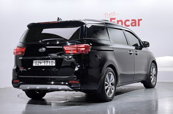 Kia Carnival 9-Seater Noblesse Special — пробег 155 831 км — фото 2 из 5