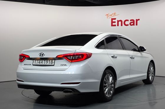 Hyundai Sonata 2.0 Style — пробег 140 174 км — фото 2 из 5
