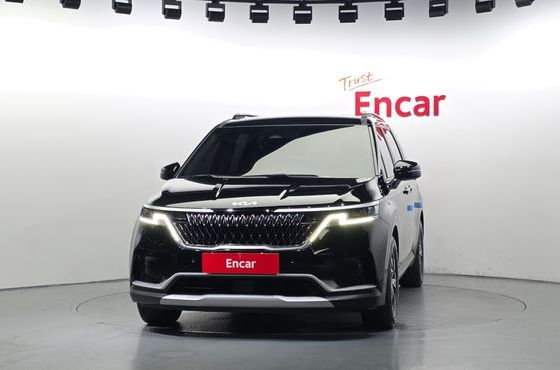 Kia Carnival 9-Seater Prestige — пробег 49 031 км — фото 3 из 5