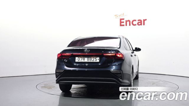 Kia K3 из Кореи Encar