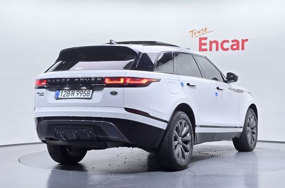 Land Rover Range Rover Velar 2.0 D240 R-Dynamic SE — пробег 114 875 км — фото 2 из 5