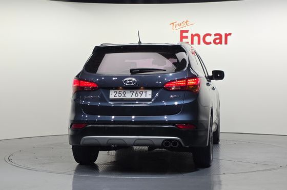 Hyundai Santafe Diesel(e-VGT) 2.0 2WD Premium — пробег 138 410 км — фото 4 из 5