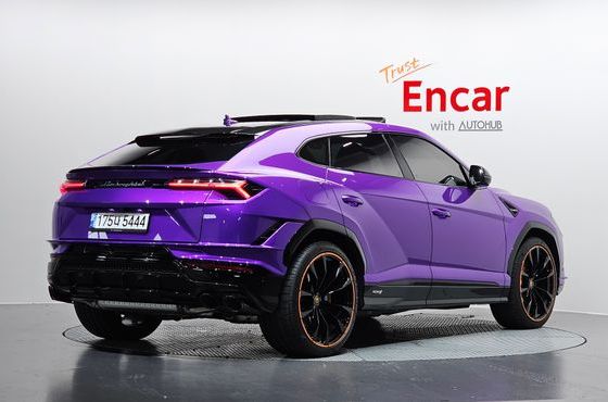 Lamborghini Urus 4.0 V8 S — пробег 2 082 км — фото 2 из 5