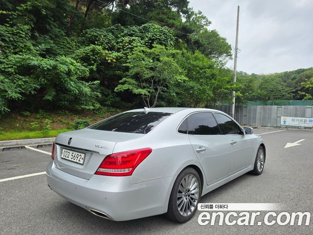 Hyundai Equus из Кореи Encar