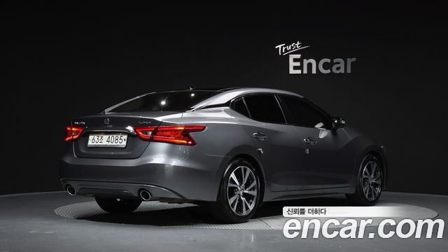 Nissan Maxima из Кореи Encar