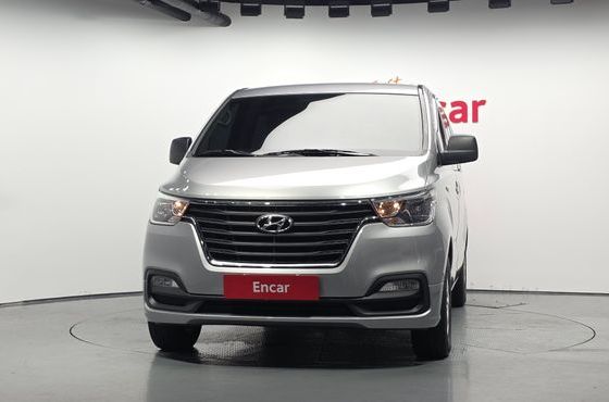 Hyundai Starex Van 5-Seater Modern — пробег 220 926 км — фото 3 из 5