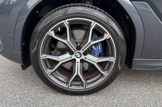 BMW X6 xDrive40i M Sport — пробег 60 824 км — фото 5 из 5