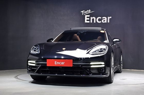 Porsche Panamera 2.9 AWD Platinum Edition — пробег 21 701 км — фото 3 из 5