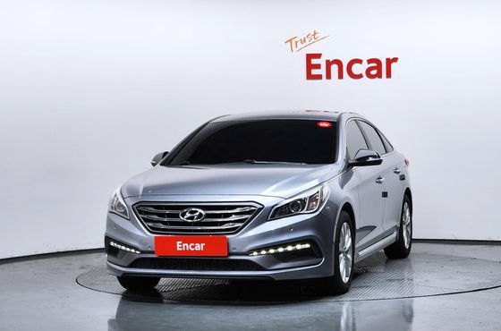 Hyundai Sonata 2.0 Turbo Exclusive — пробег 183 712 км — фото 3 из 5