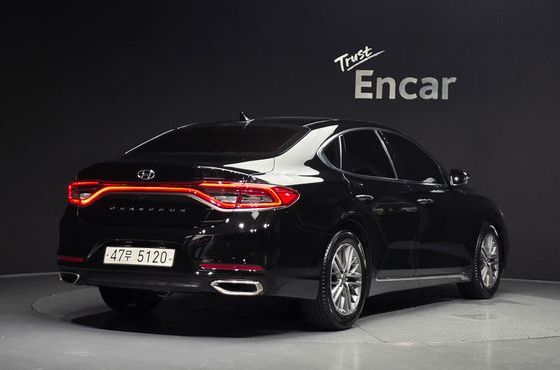 Hyundai Grandeur 2.4 Premium — пробег 72 556 км — фото 2 из 5