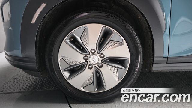 Hyundai Kona из Кореи Encar
