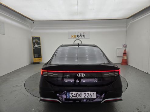 Hyundai Sonata 2.0 Exclusive — пробег 38 000 км — фото 4 из 5