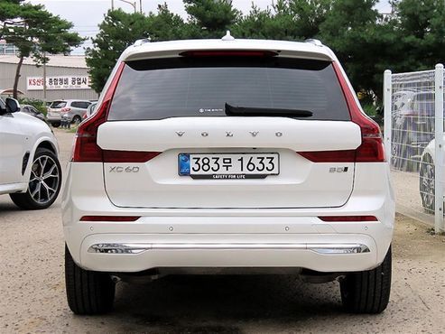 Volvo XC60 B5 Ultra Bright — пробег 19 150 км — фото 4 из 5