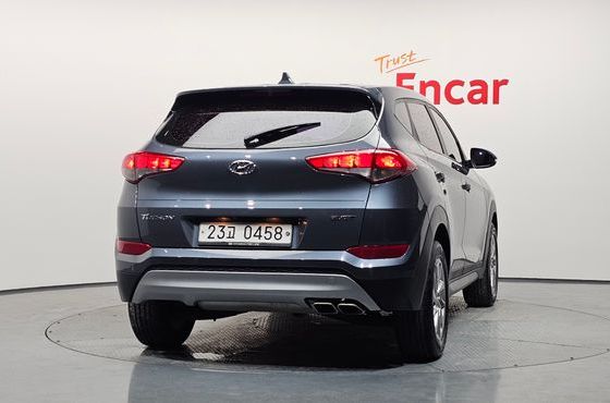 Hyundai Tucson Diesel 2.0 2WD Style Special — пробег 106 773 км — фото 4 из 5