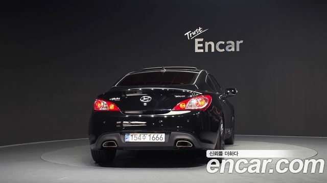 Hyundai Genesis из Кореи Encar