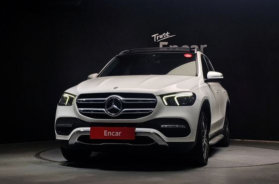 Mercedes-Benz GLE-Class GLE300d 4MATIC — пробег 174 040 км — фото 3 из 5