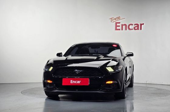 Ford Mustang Coupe — пробег 189 715 км — фото 3 из 5